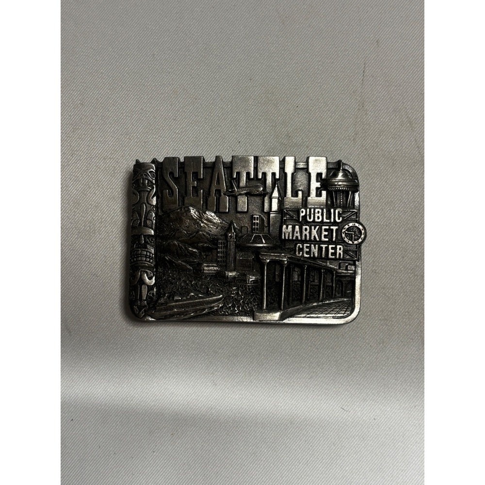 Vintage 1981 Siskiyou Seattle Washington Pewter Belt Buckle Public Market Center